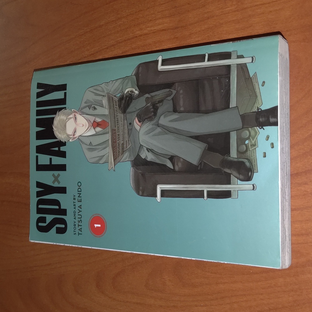 SPY X FAMILY: Volume 1 by Tatsuya Endo - Paperback Manga English Version